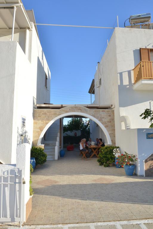 Theoni Studios Kastrákion Εξωτερικό φωτογραφία